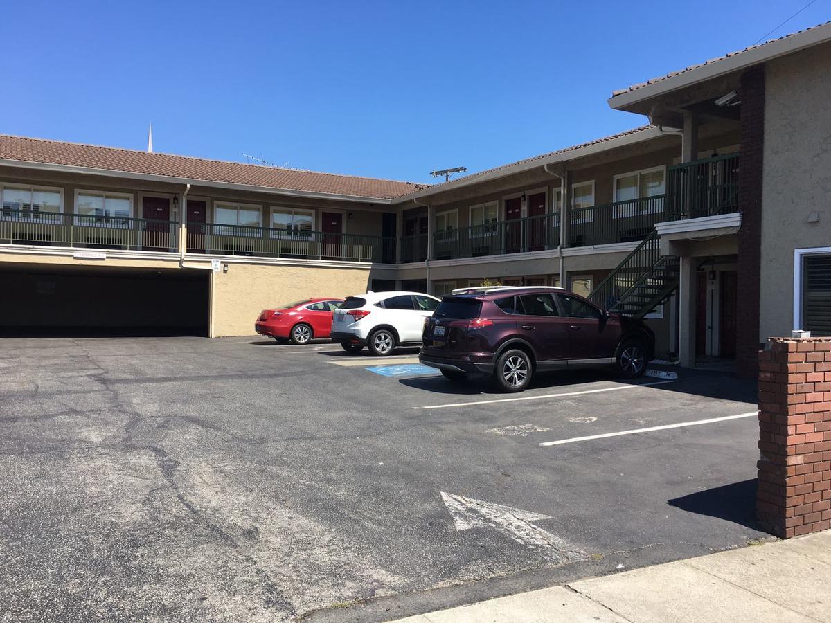 Royal Palace Inn Daly City Extérieur photo